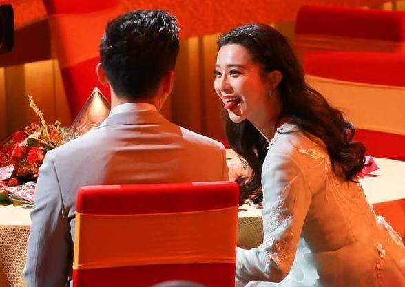 李晨父亲爆料是哪一集视频,揭秘李晨身世之谜,哪一集视频揭露惊人真相? 第1张 李晨父亲爆料是哪一集视频,揭秘李晨身世之谜,哪一集视频揭露惊人真相? 第1张